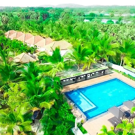Hotel Green Garden Trincomalee Exterior foto